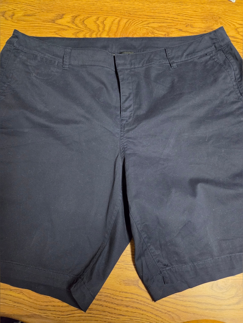 NWOT Lane Bryant  5 Pocket Navy Shorts Size 20